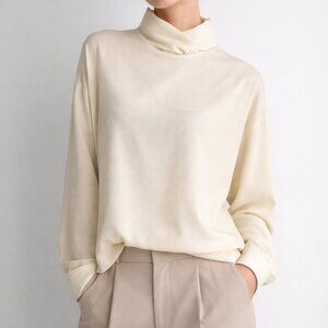 Oscar de la Renta Collectibles Ivory Textured Blouse Size: 44/24W